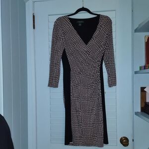 Ralph Lauren A line dogtooth patterned and ruched long sleeved midi dress size L